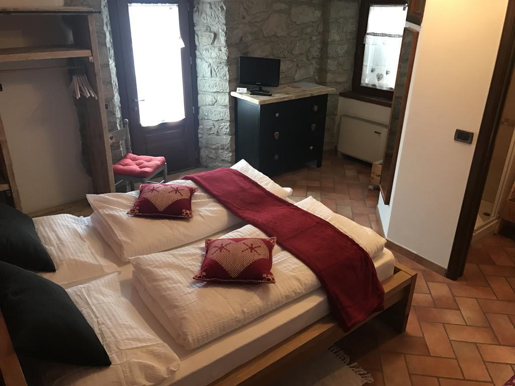 Casa Benassi ,Room&Suite , Con Zona Benessere Риолунато Экстерьер фото